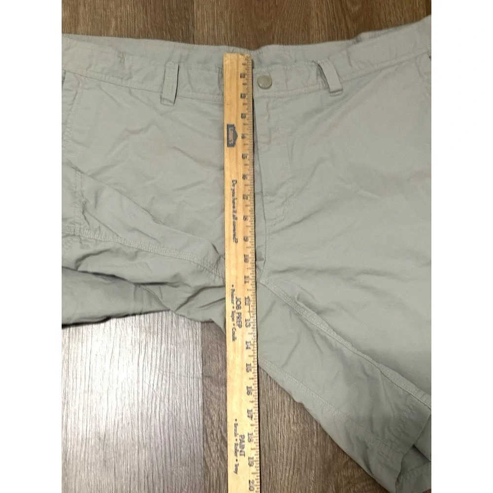 The North Face Shorts Mens 40 Beige Ripstop Cargo Pocket Hiking Outdoor‎ Nylon